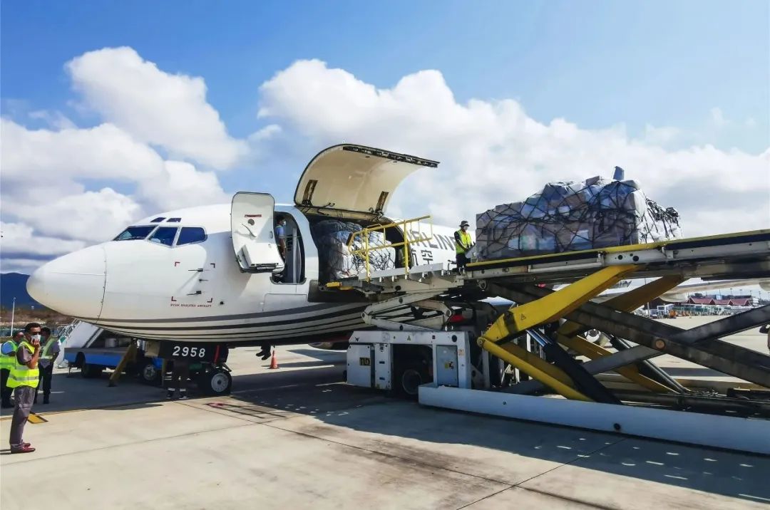 深圳飛機(jī).jpg 深圳飛機(jī).jpg