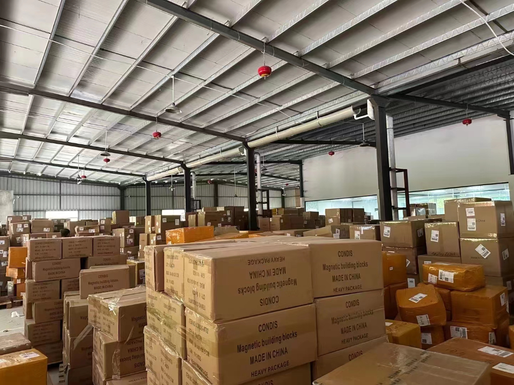 UPS寄法國(guó)快遞價(jià)格(UPS發(fā)法國(guó)多少錢(qián))