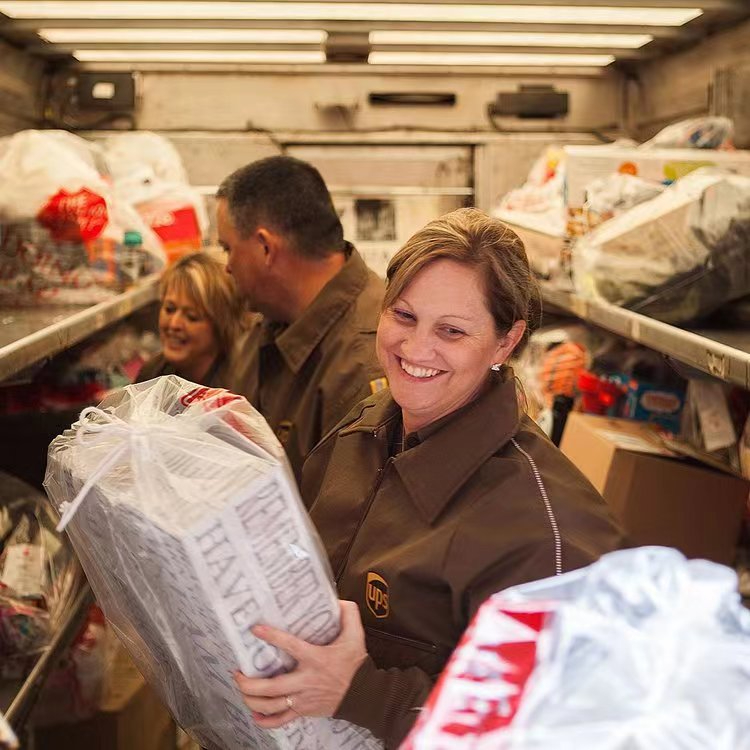 UPS電話客服電話：24小時(shí)全球暢通，為您解決物流問題