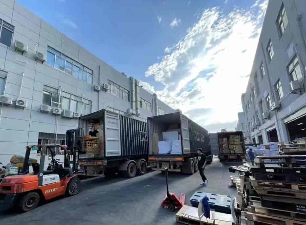 印尼海運專線_散貨拼箱低至1700元/立方_雅加達港清關(guān)